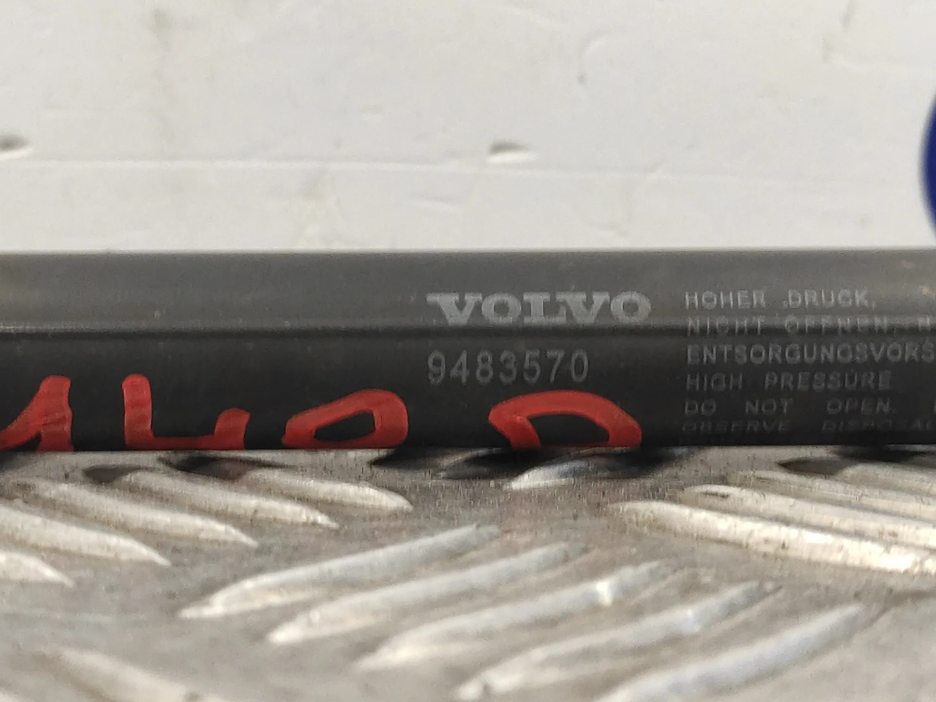 Amortiguadores Capo para Volvo C30
