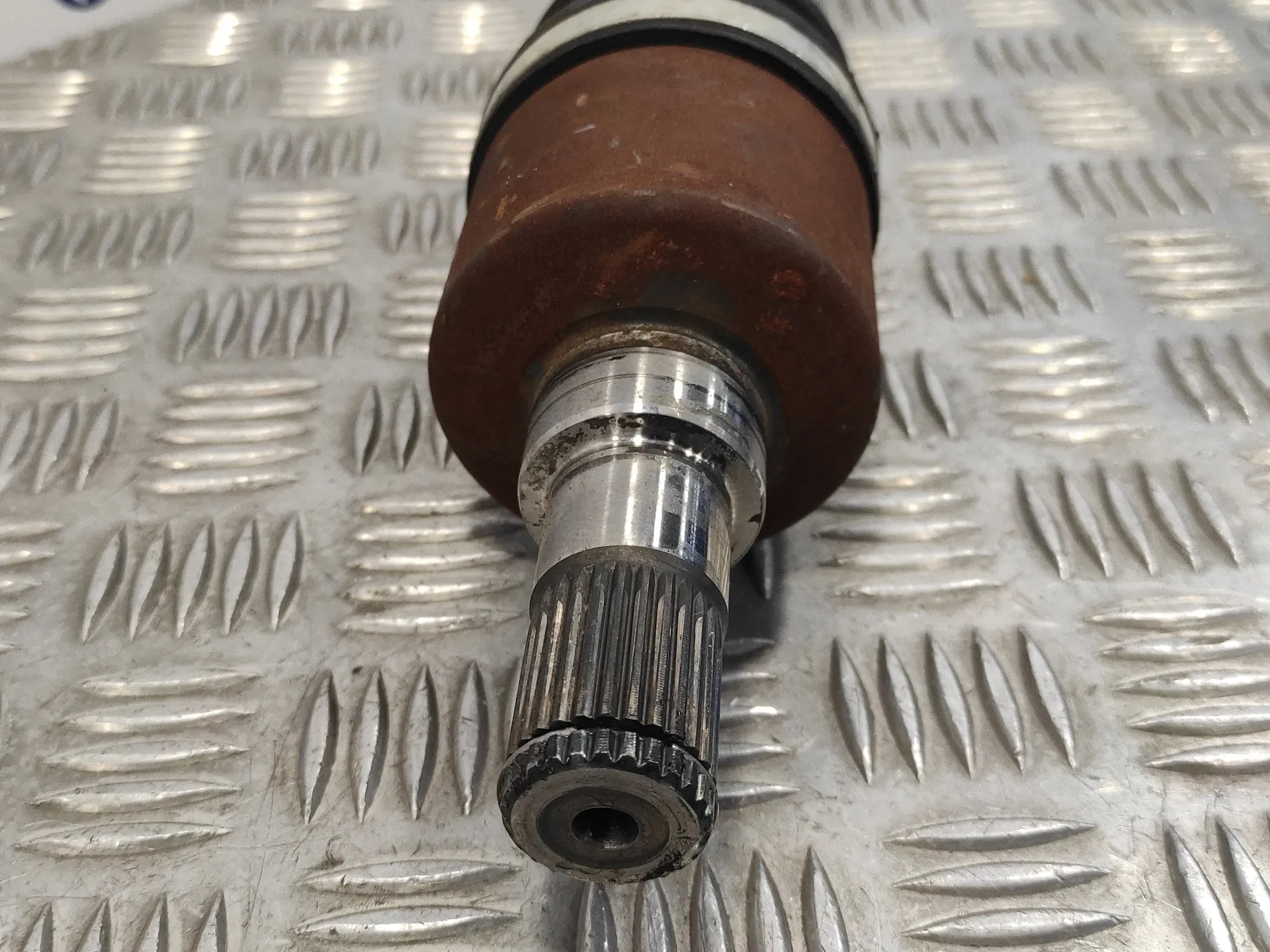 Transmision Delantera Izquierda para Suzuki Swift Berlina (Mz)