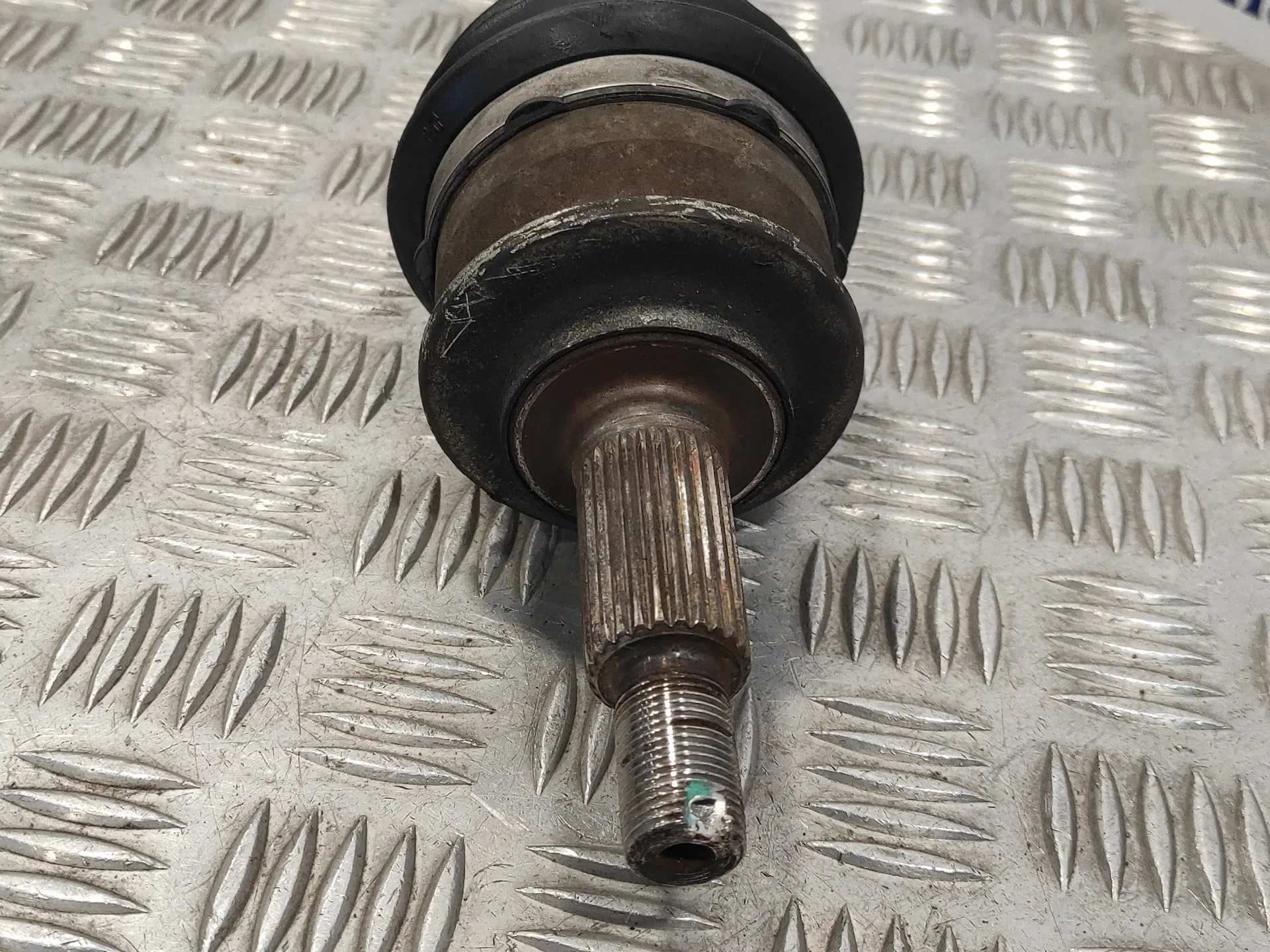 Transmision Delantera Izquierda para Suzuki Swift Berlina (Mz)