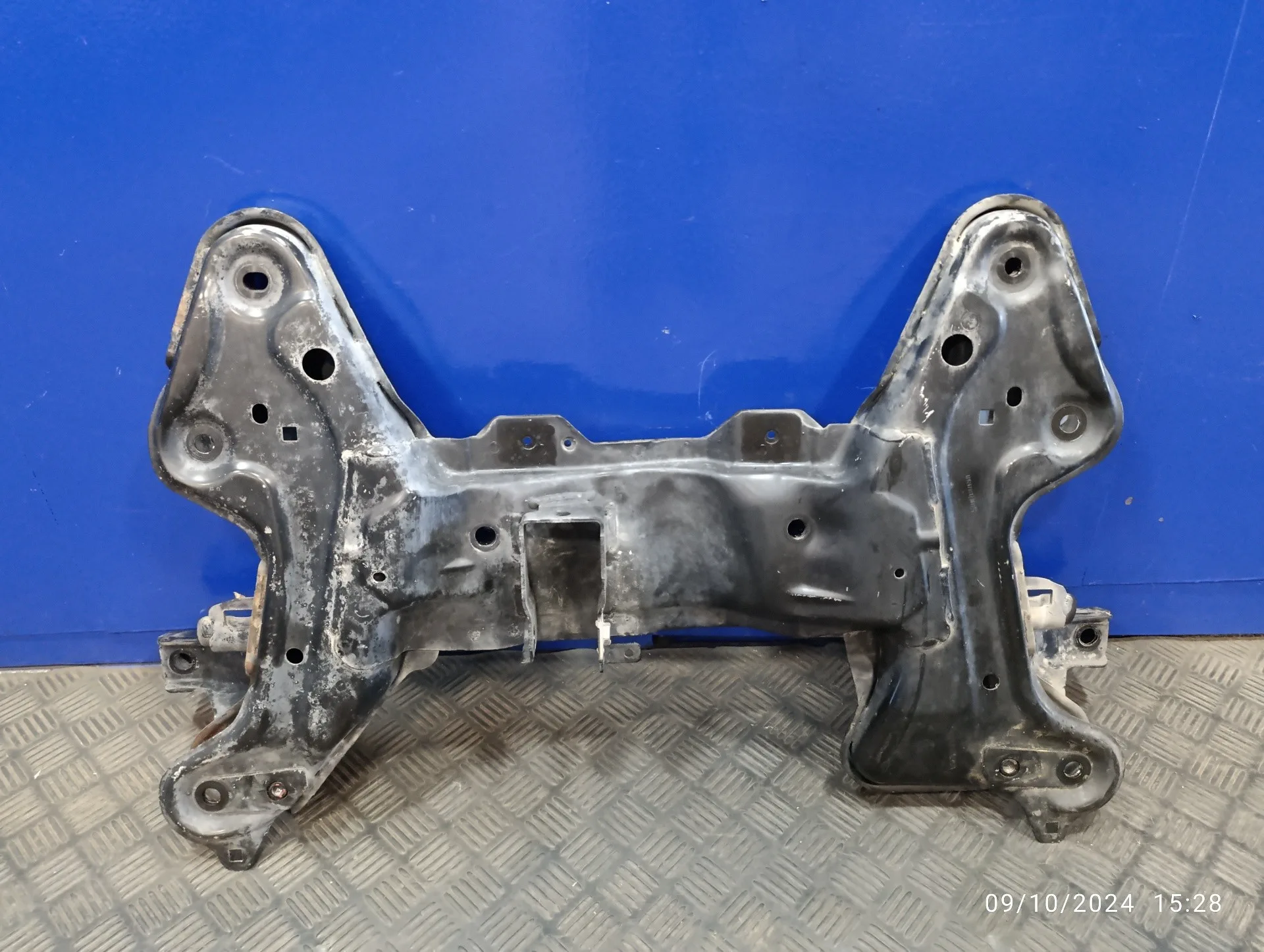 Puente Delantero para Peugeot 2008 (--.2013->)
