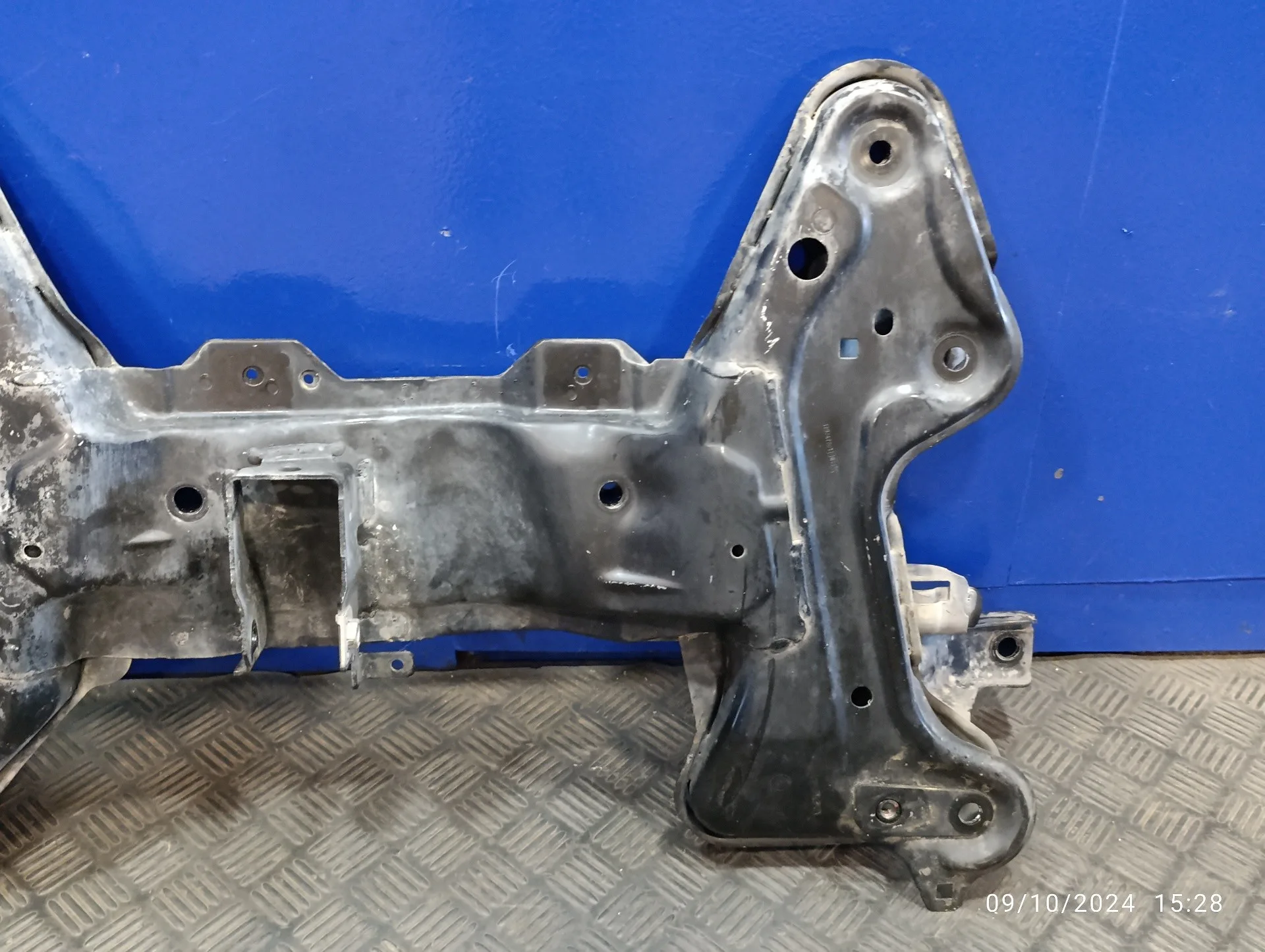 Puente Delantero para Peugeot 2008 (--.2013->)