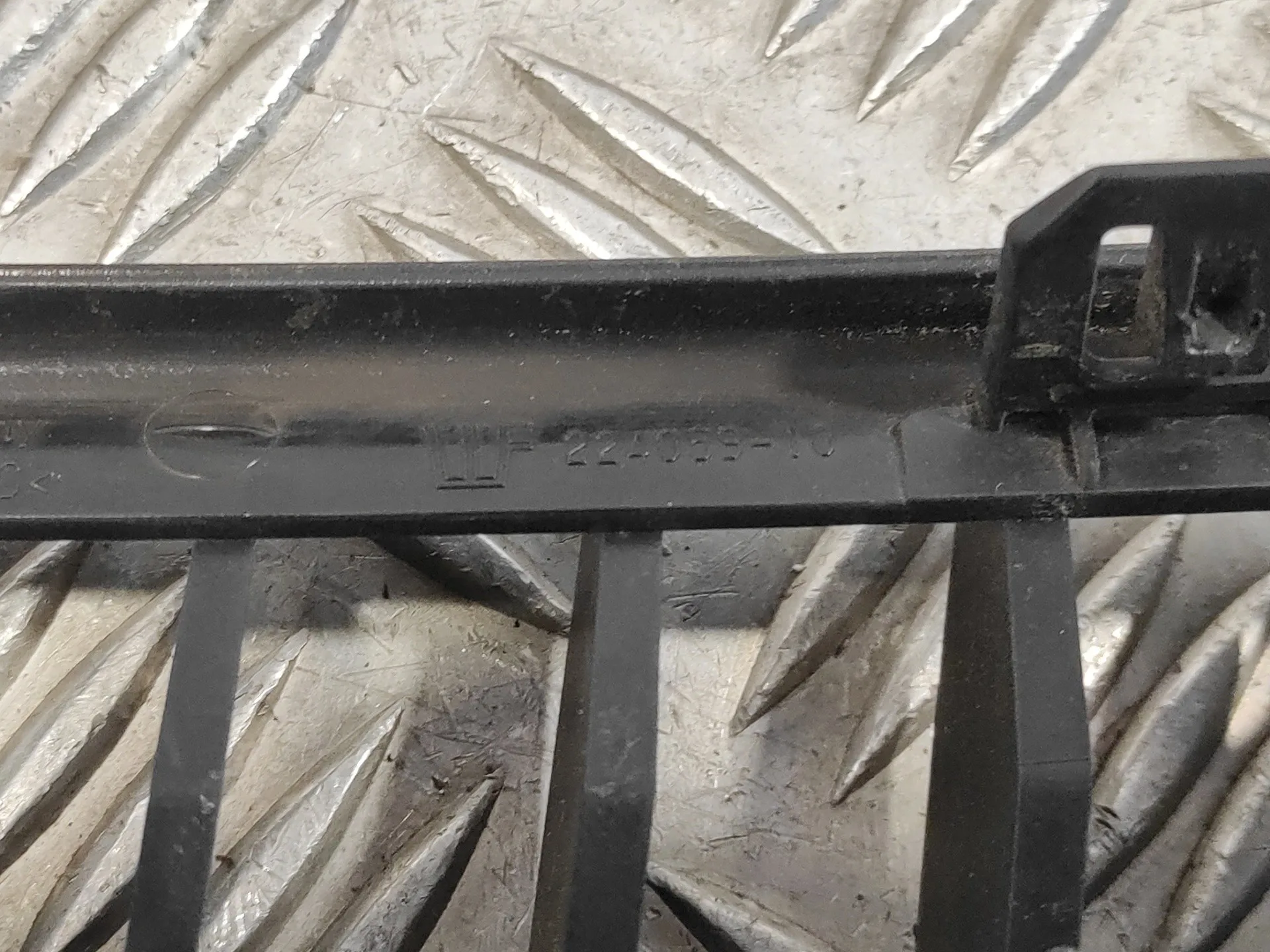 Rejilla Paragolpes Central para Bmw Serie 3 Touring (E91)