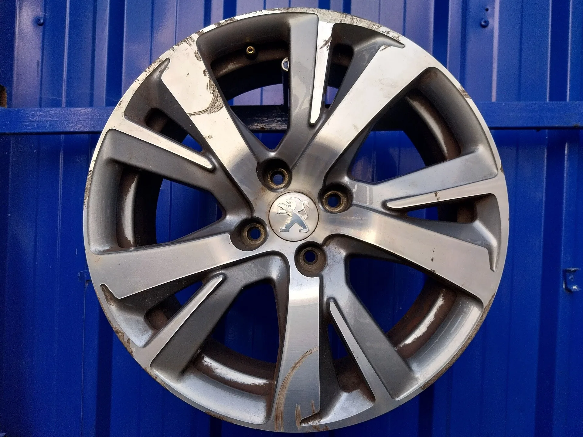 Llanta para Peugeot 2008 (--.2013->)