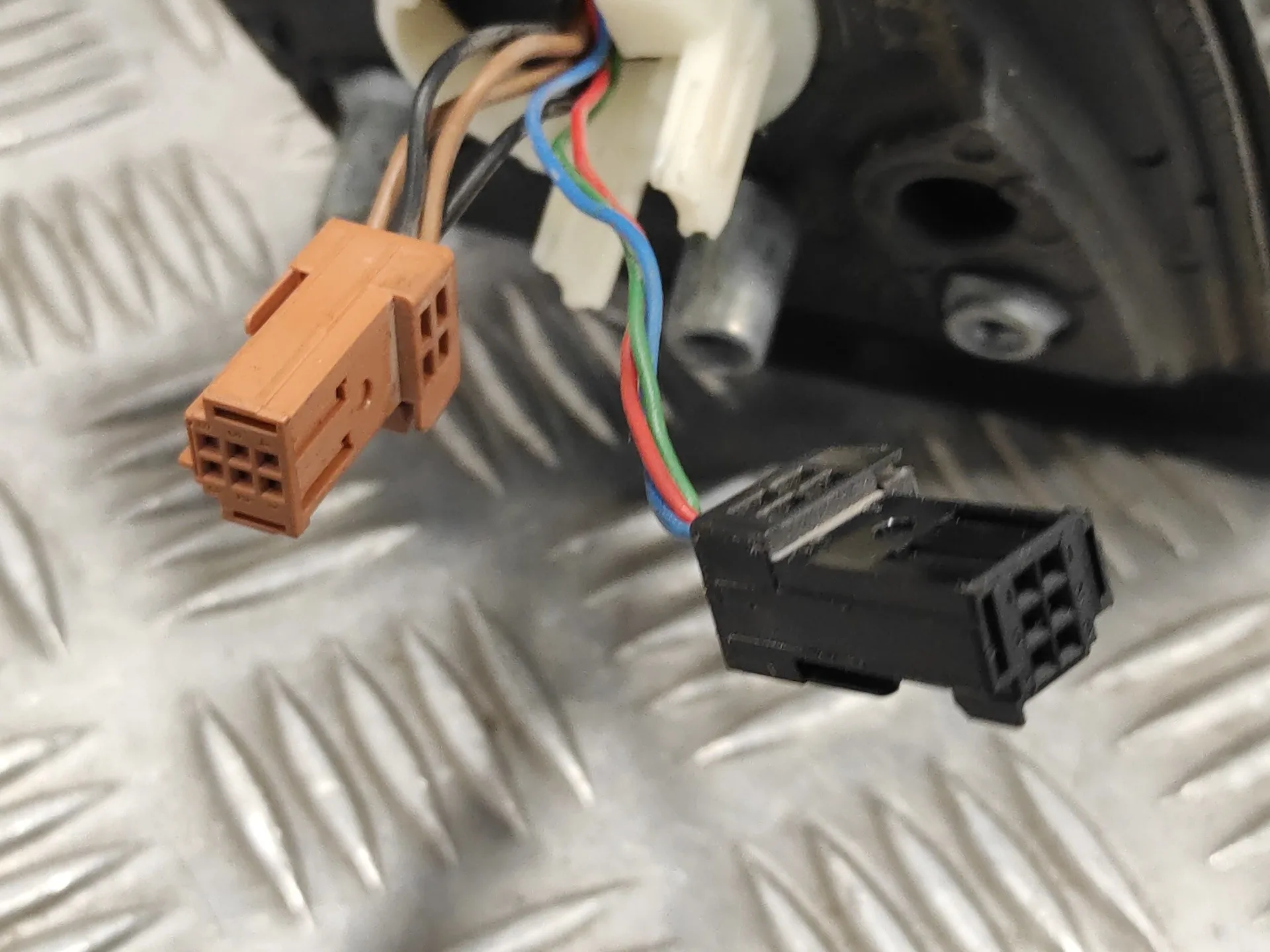 Retrovisor Derecho para Peugeot Partner (S2)