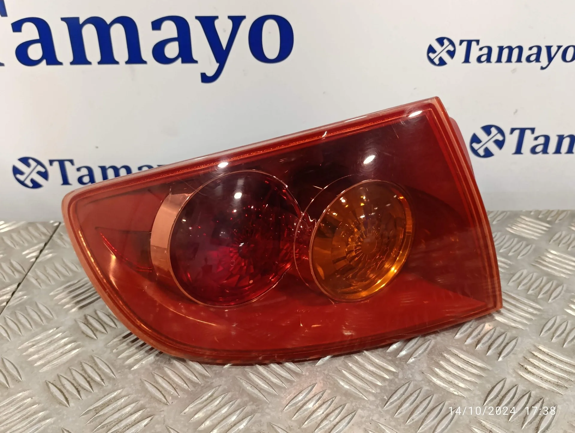 Piloto Trasero Izquierdo para Mazda 3 Berlina (Bk)
