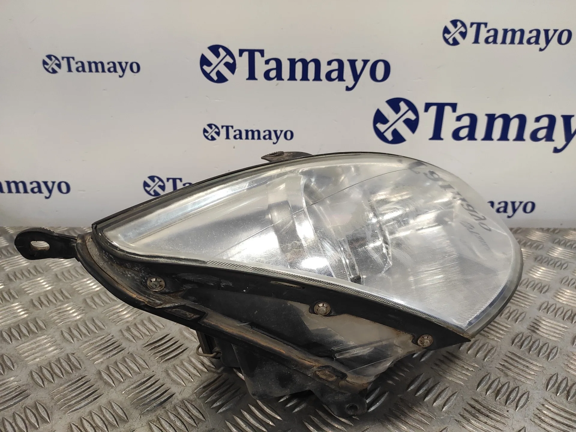 Faro Derecho para Ford Focus Berlina (Cak)
