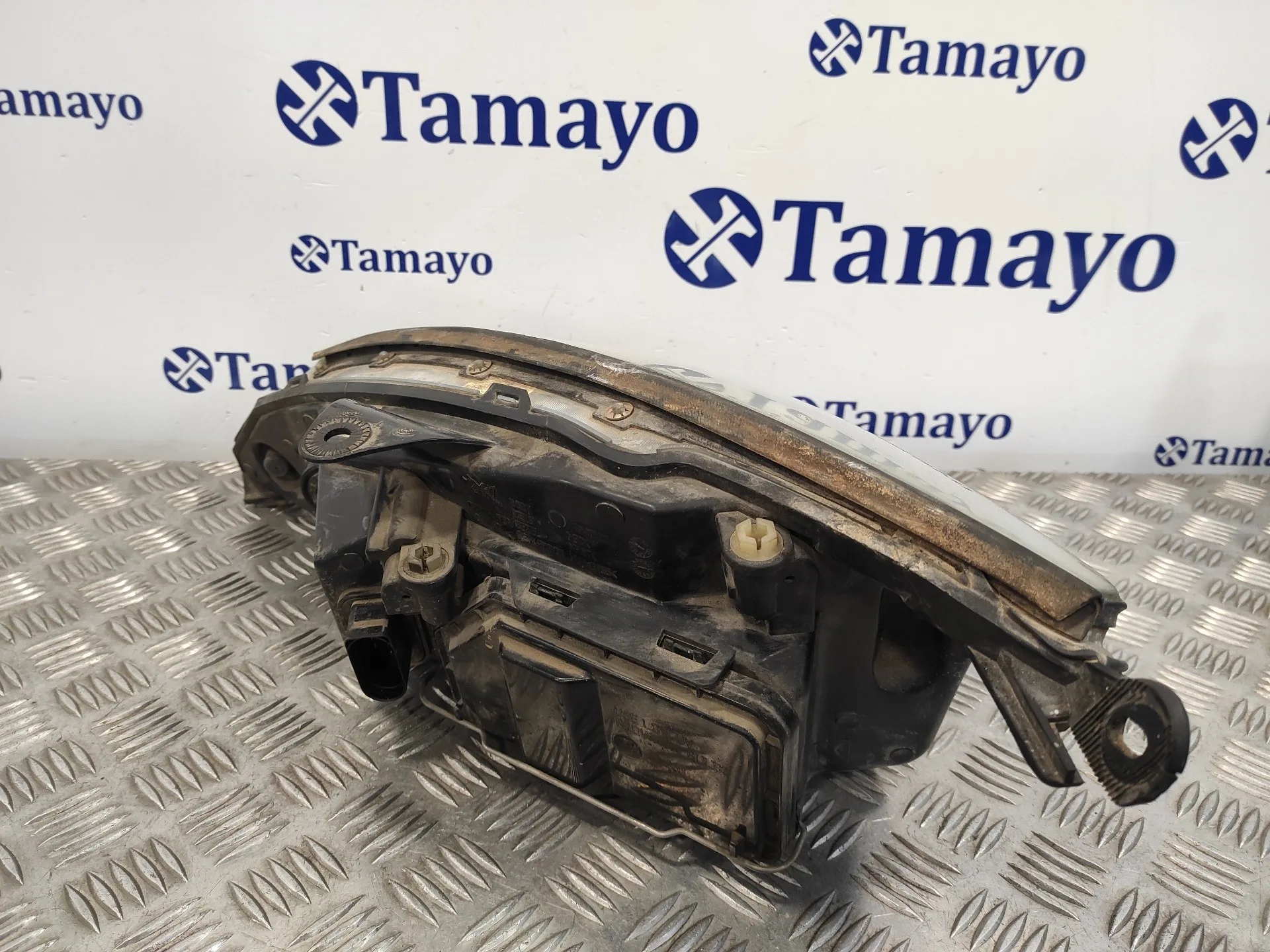 Faro Derecho para Ford Focus Berlina (Cak)