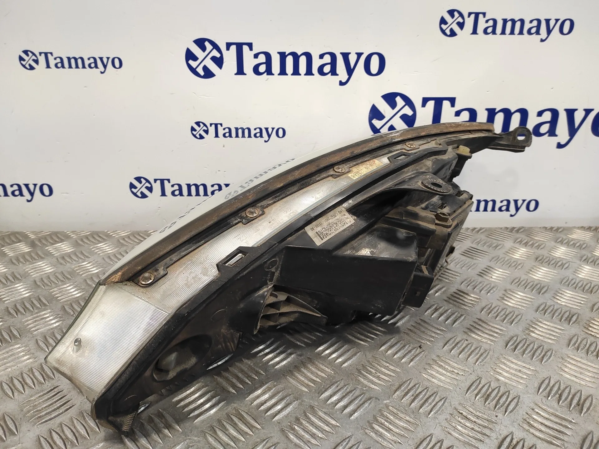 Faro Derecho para Ford Focus Berlina (Cak)