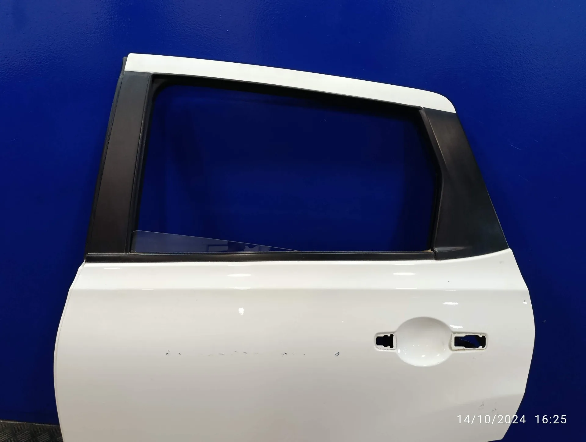 Puerta Trasera Izquierda para Nissan Qashqai (J10)