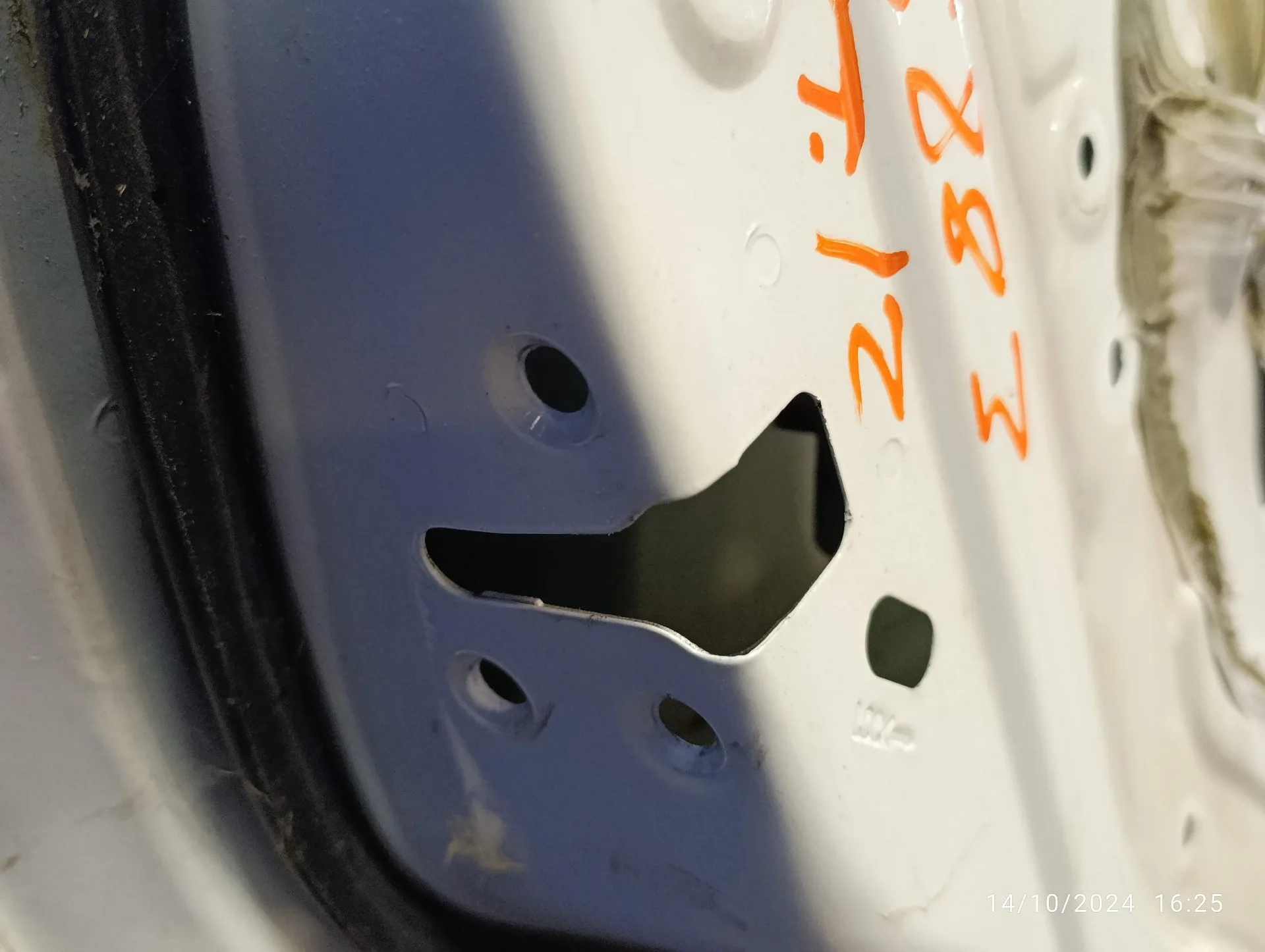 Puerta Trasera Izquierda para Nissan Qashqai (J10)