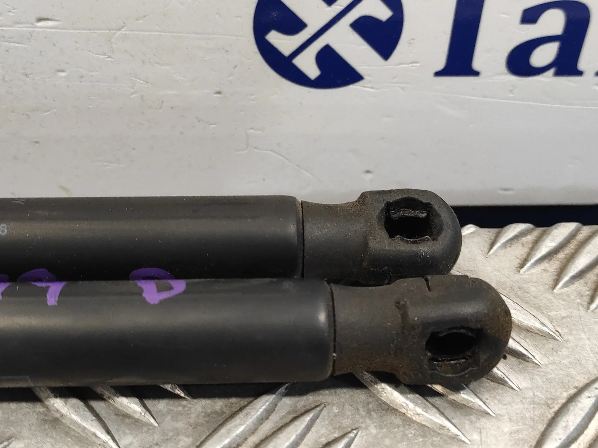 Amortiguadores Capo para Land Rover Freelander (Lr2)