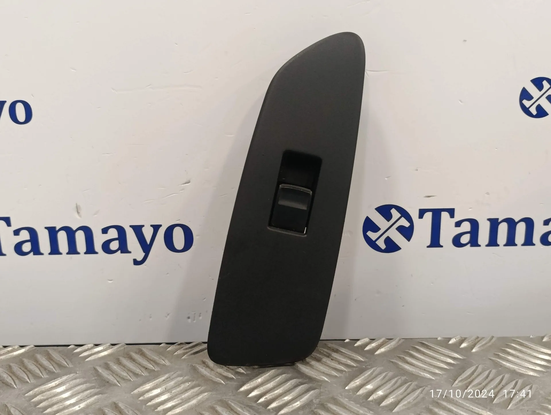 Mando Elevalunas Delantero Derecho para Toyota Yaris (Ncp1/Nlp1/Scp1)
