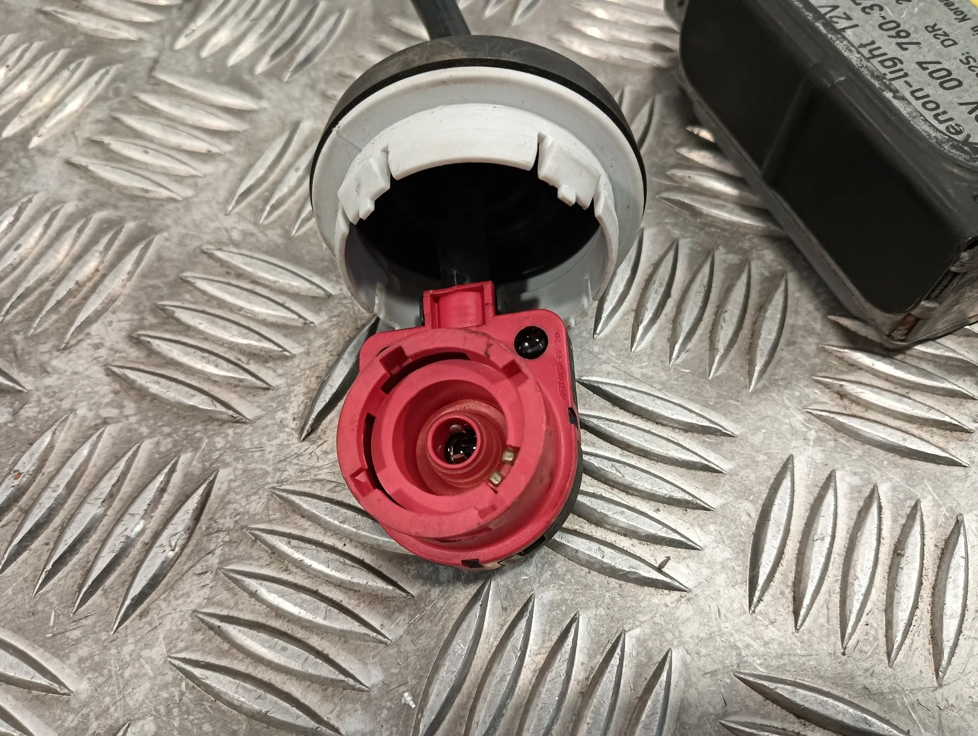 Centralita Faros Xenon para Kia Opirus