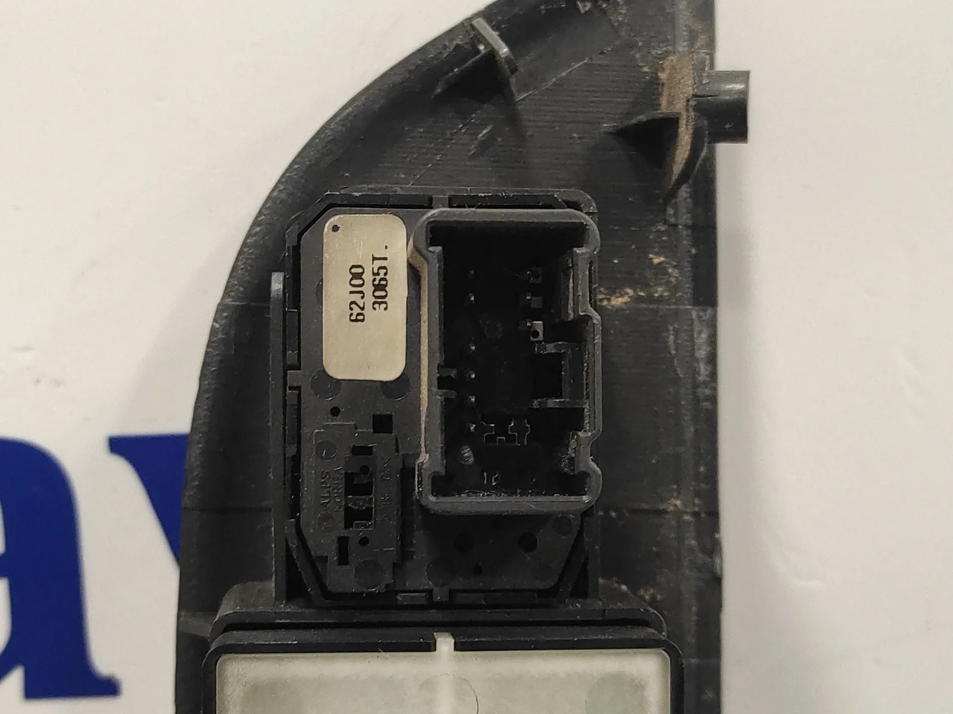 Mando Elevalunas Delantero Izquierdo para Suzuki Swift Berlina (Mz)