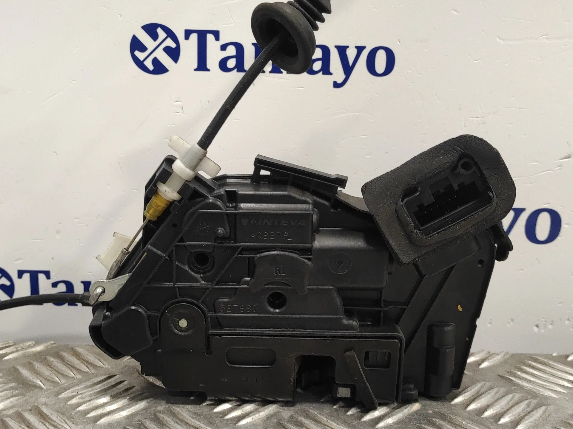 Cerradura Puerta Delantera Derecha para Volkswagen Polo (6R1)