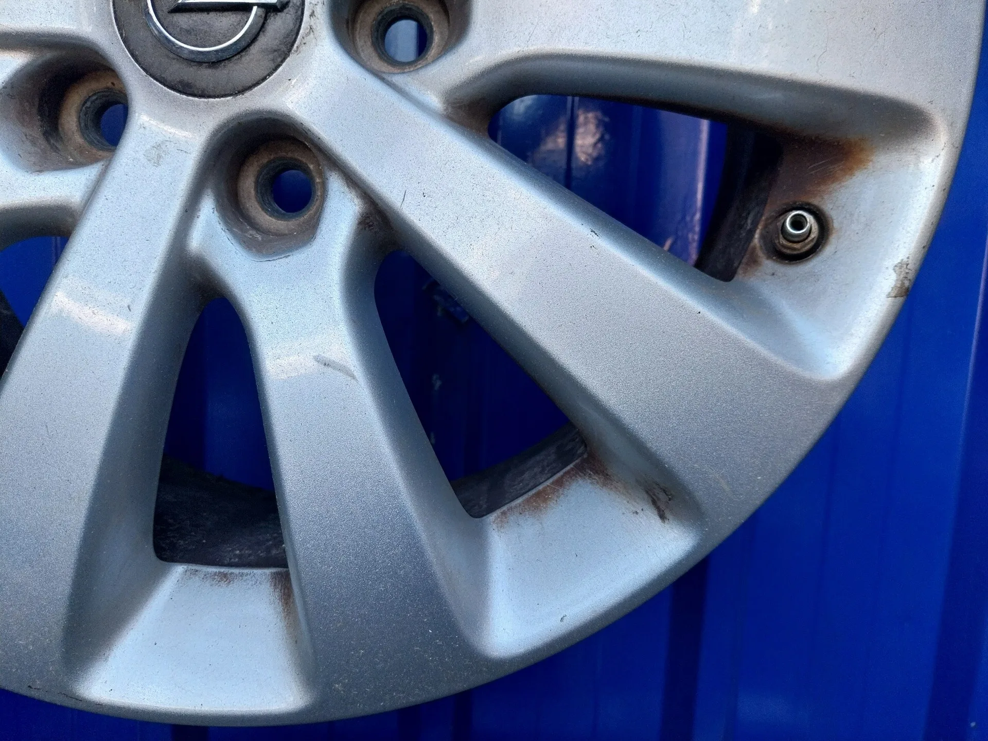 Llanta para Opel Astra J Lim.