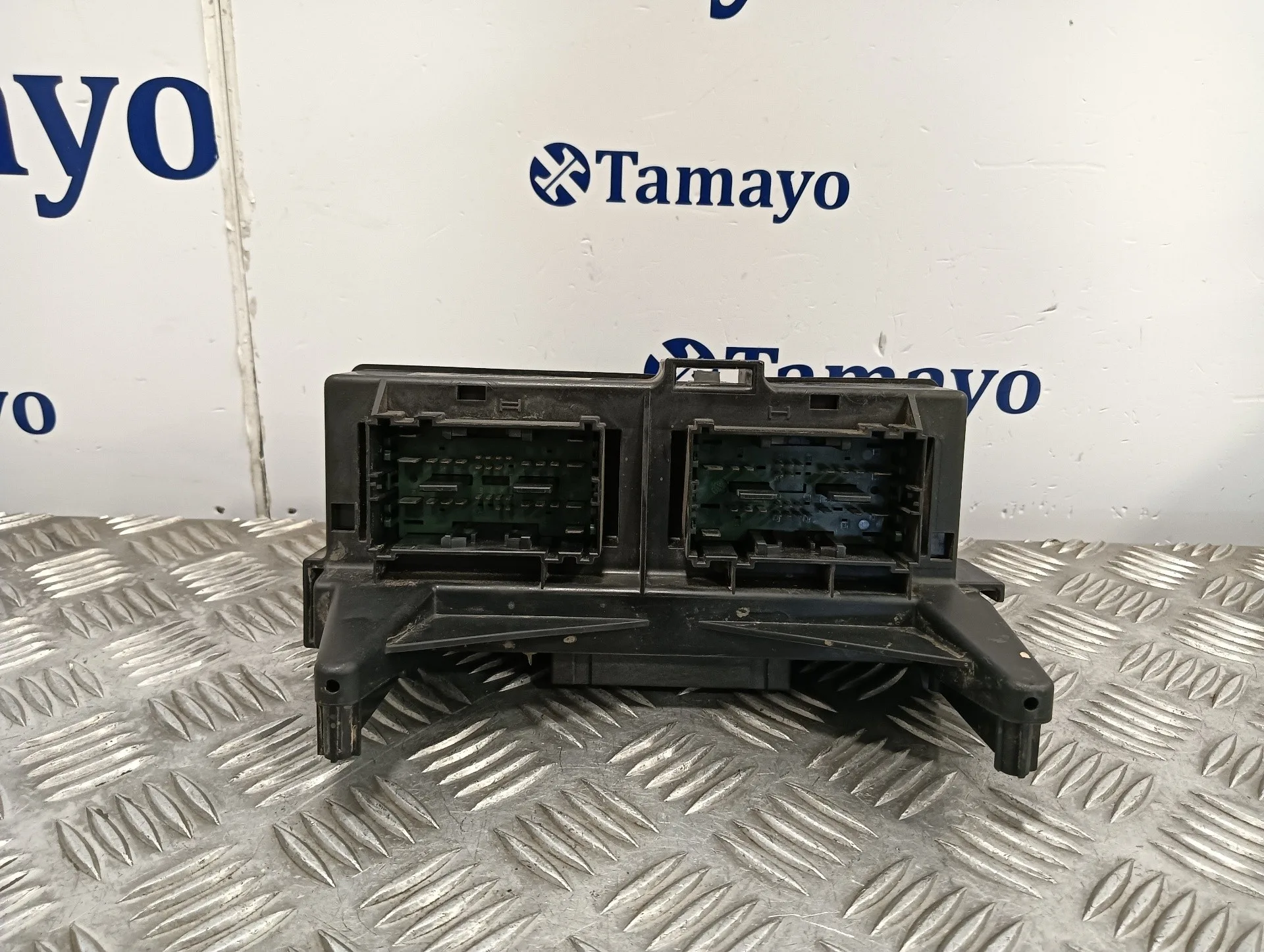 Caja Reles / Fusibles para Jeep Grand Cherokee Iii (Wh, Wk)