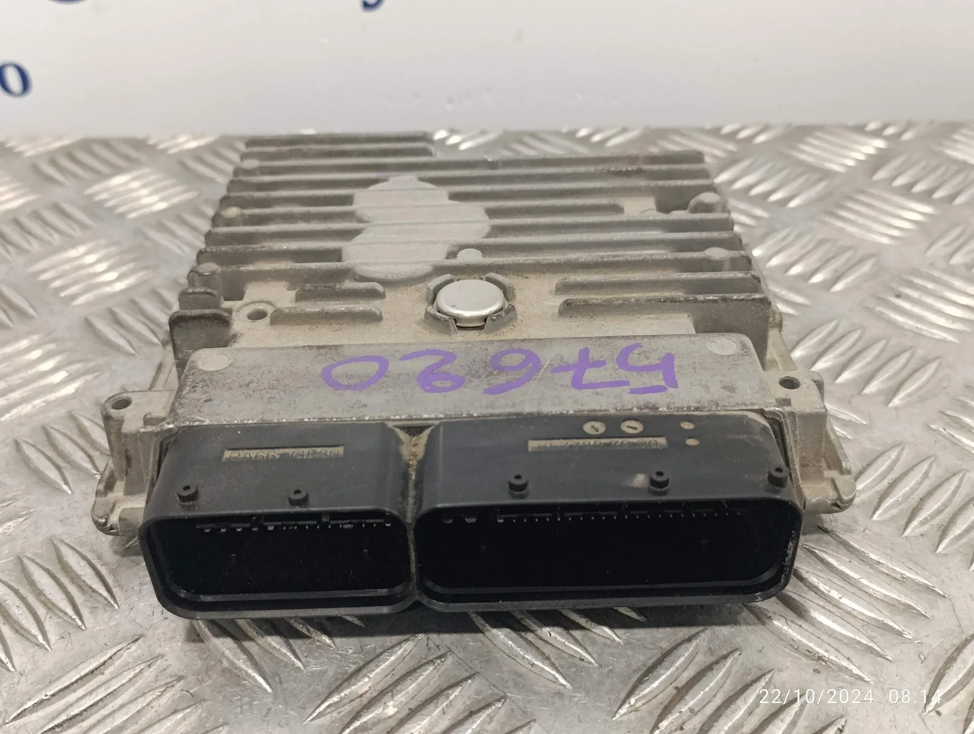Centralita Motor Uce para Volkswagen Golf Vi (5K1)