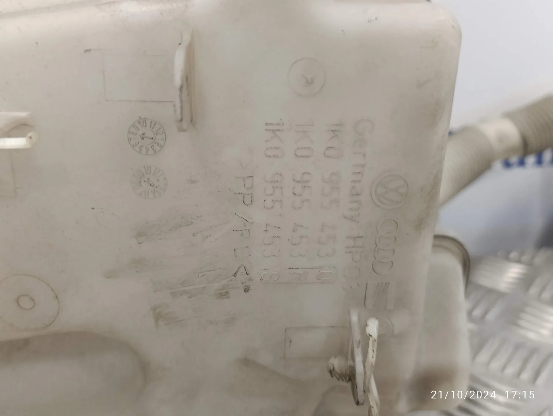 Deposito Limpia para Volkswagen Golf Vi (5K1)