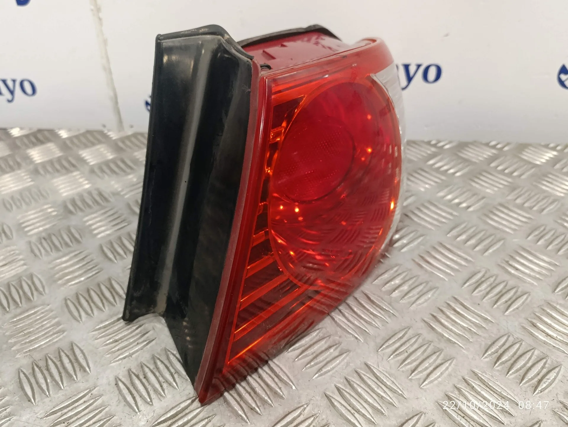 Piloto Trasero Derecho para Kia Opirus