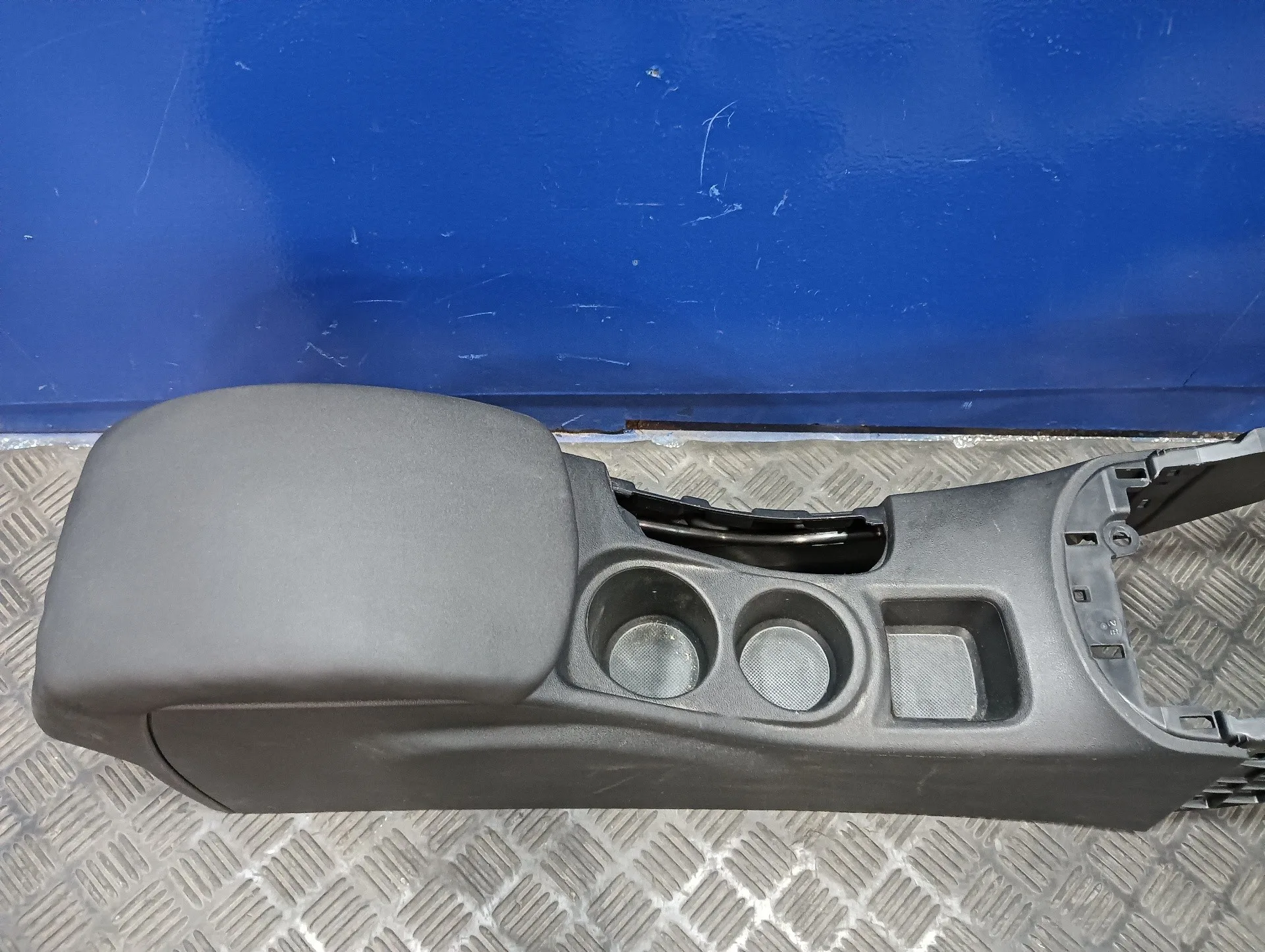 Apoyabrazos Central para Citroën C4 Lim.