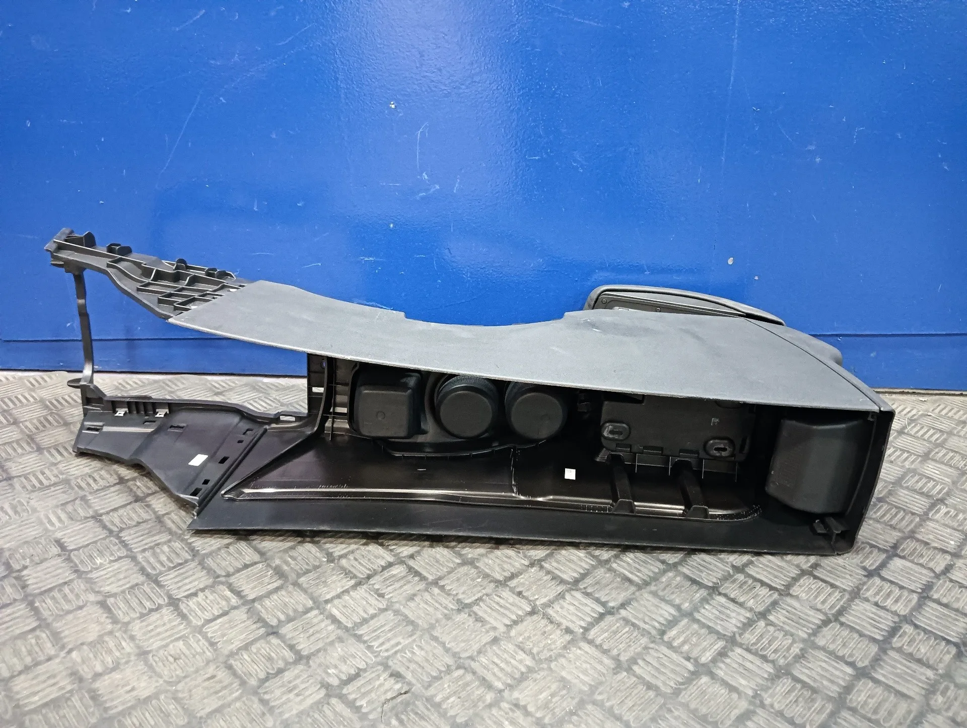 Apoyabrazos Central para Citroën C4 Lim.