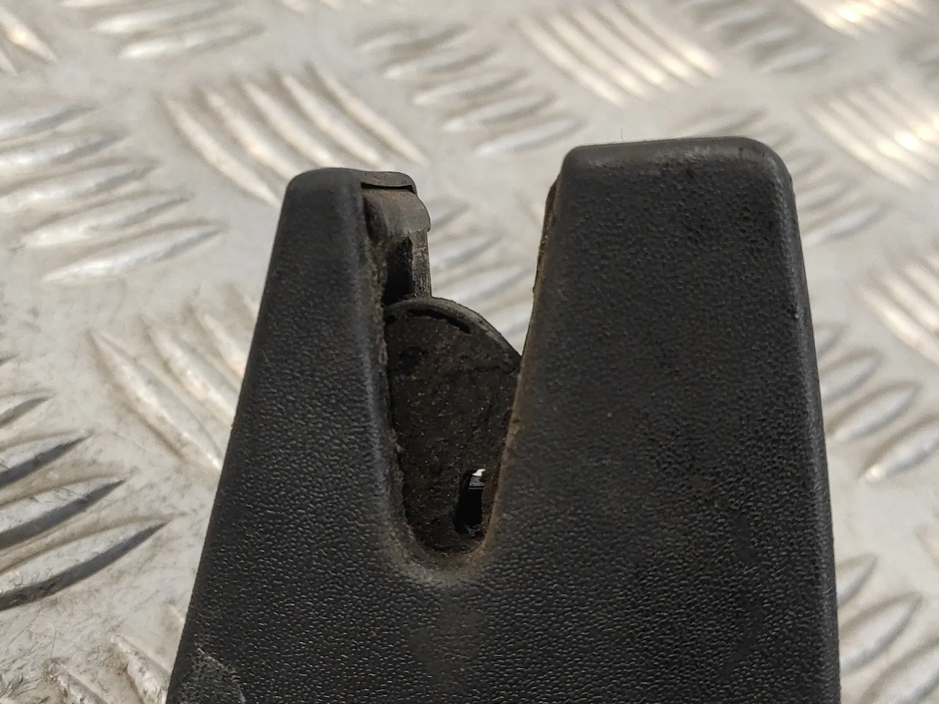 Cerradura Puerta Trasera Izquierda para Volkswagen Caddy Ka/Kb (2K)