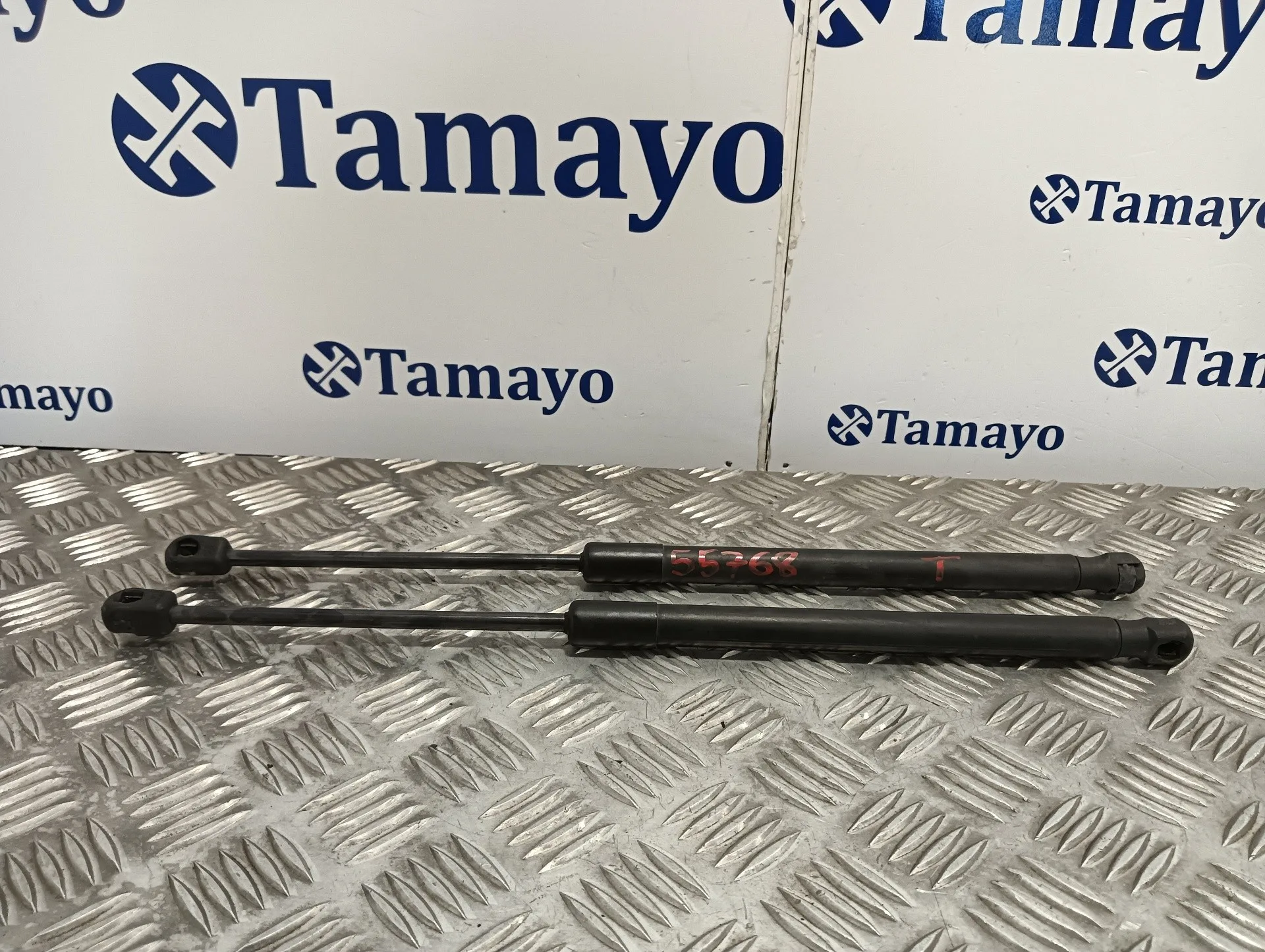 Amortiguadores Maletero / Porton para Suzuki Swift Berlina (Mz)
