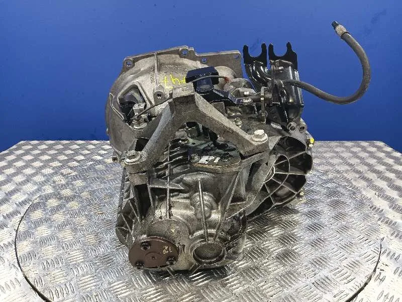 Caja Cambios para Ford Focus Berlina (Cap)