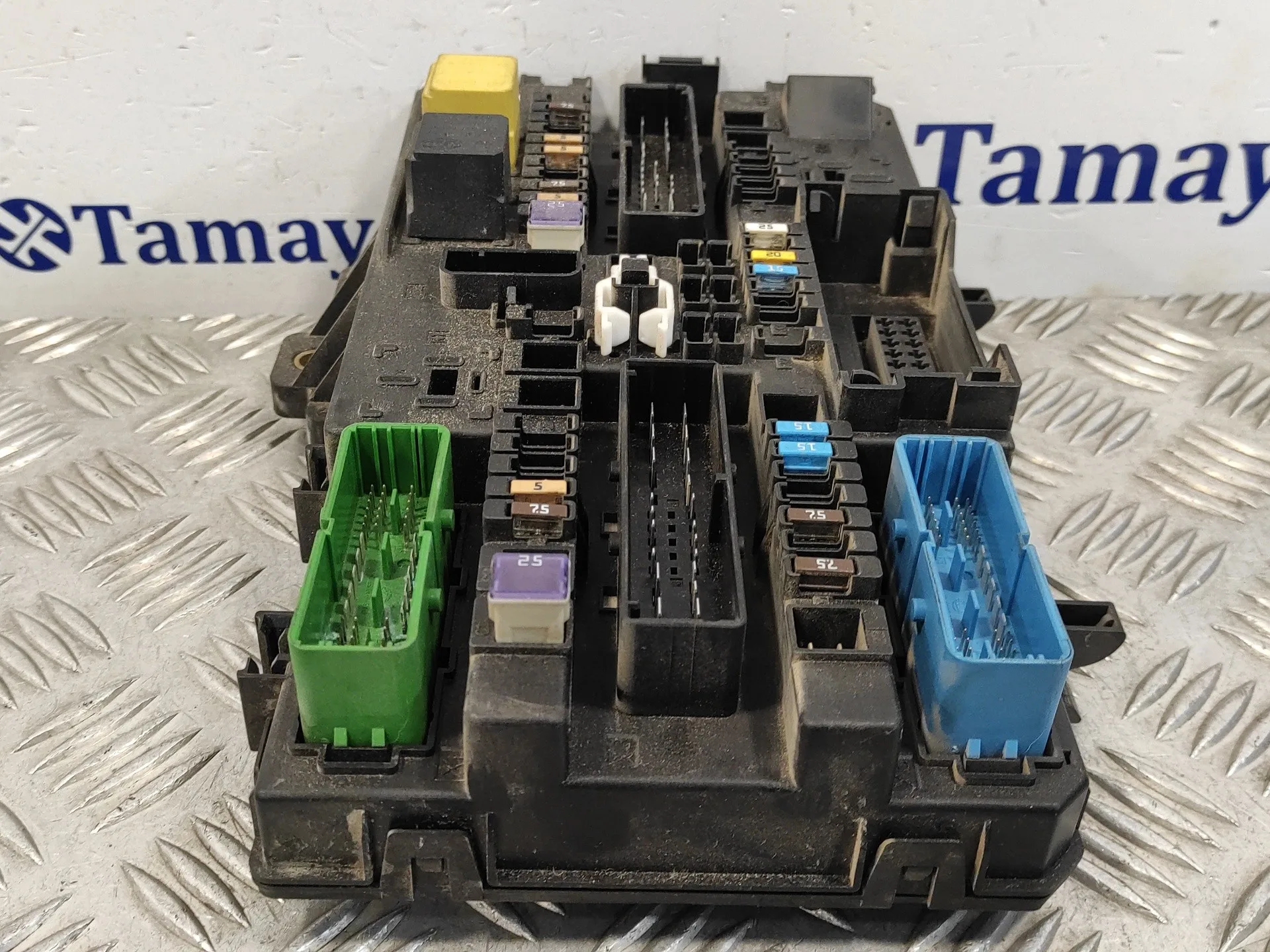 Caja Reles / Fusibles para Opel Zafira B