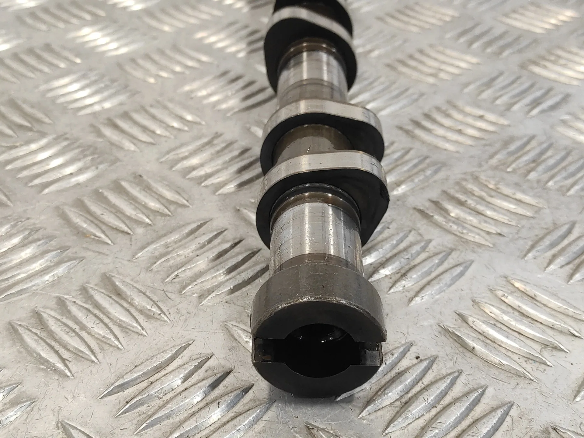 Arbol De Levas para Peugeot Boxer Caja Cerr.techo Sobreelev.(Bat.4035)(335/440)(2007 =>