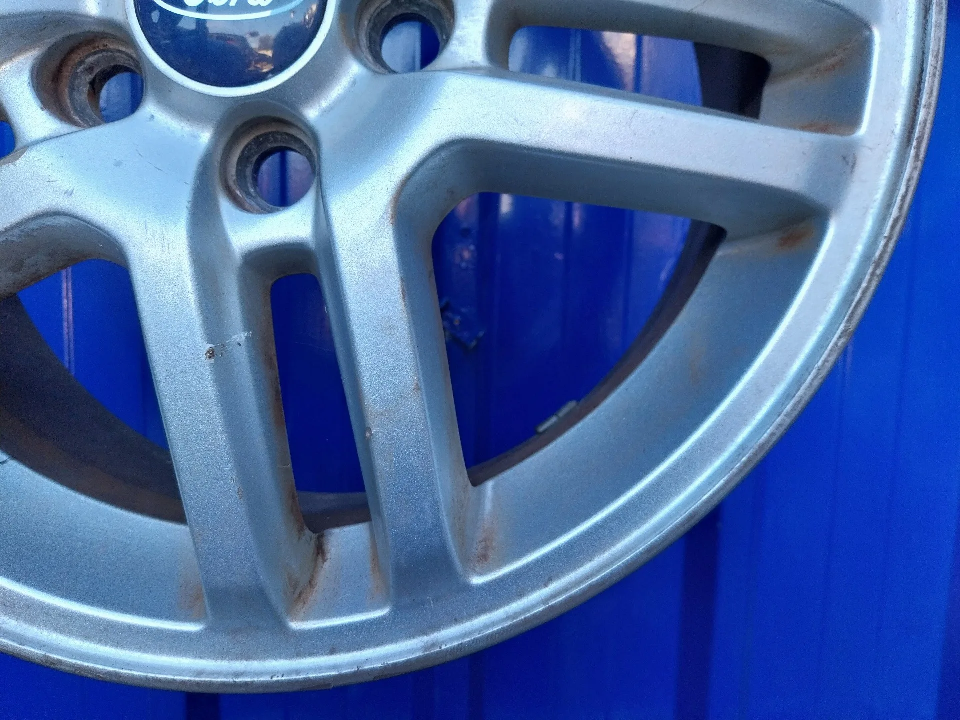 Llanta para Ford Focus C-Max (Cap)