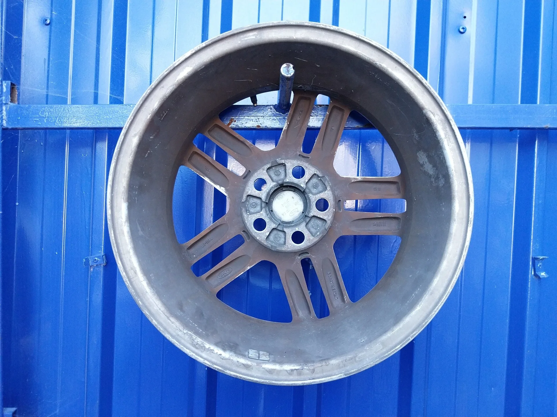 Llanta para Ford Focus C-Max (Cap)