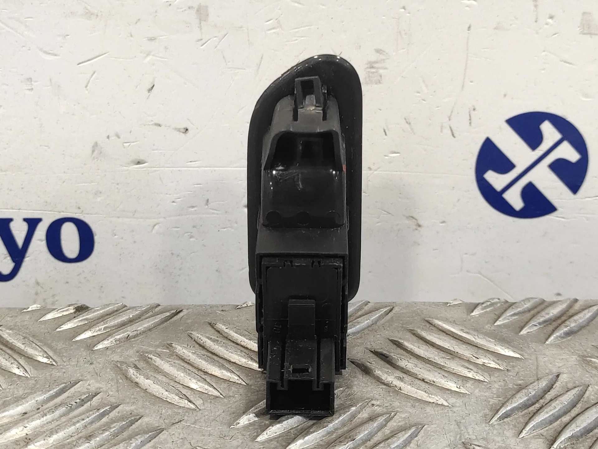 Mando Elevalunas Trasero Izquierdo para Volkswagen Golf Vi (5K1)