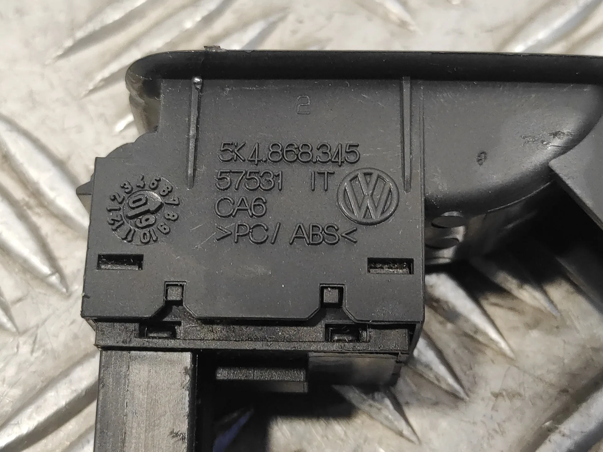 Mando Elevalunas Trasero Izquierdo para Volkswagen Golf Vi (5K1)