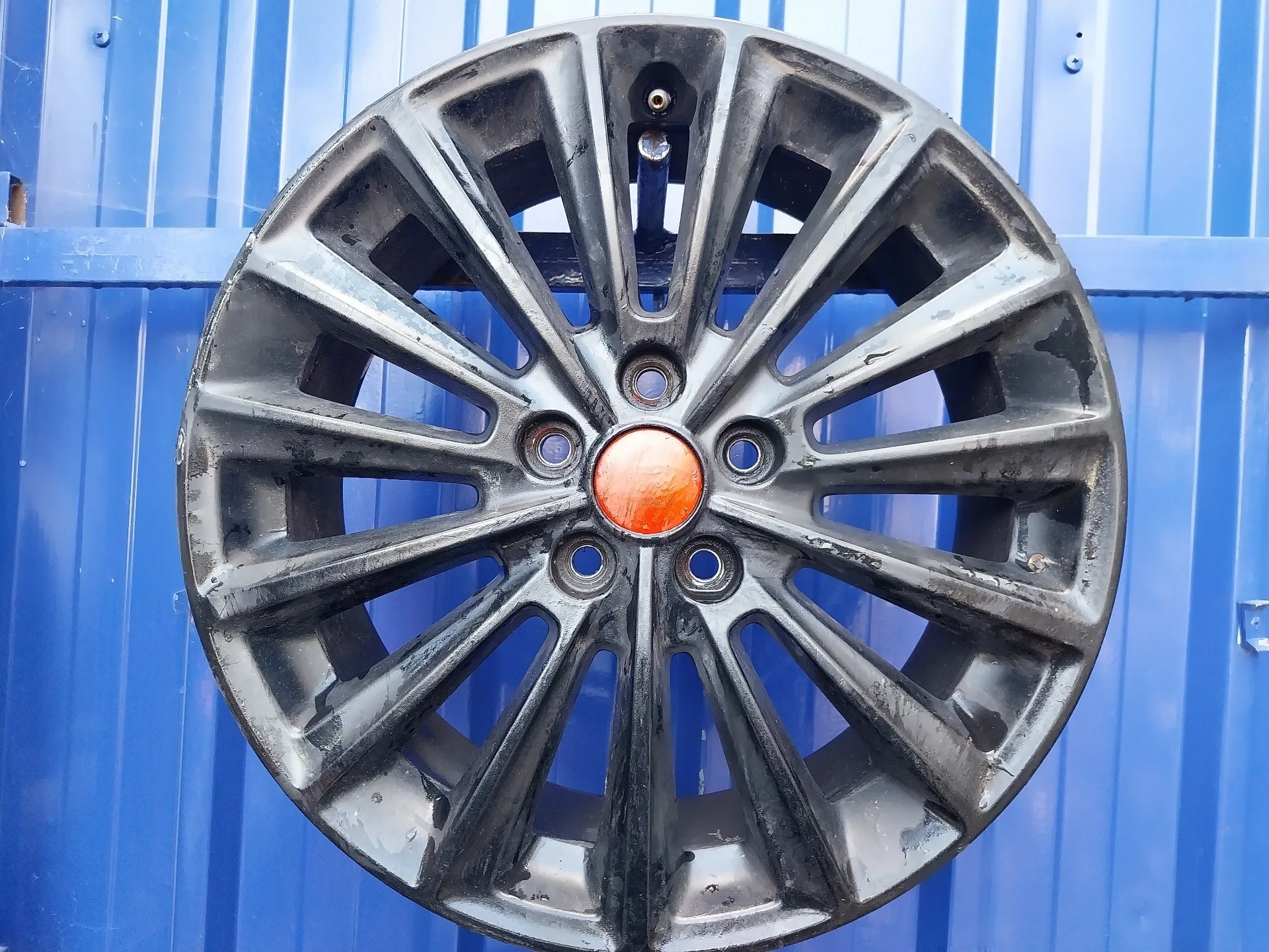 Llanta para Ford Focus C-Max (Cap)
