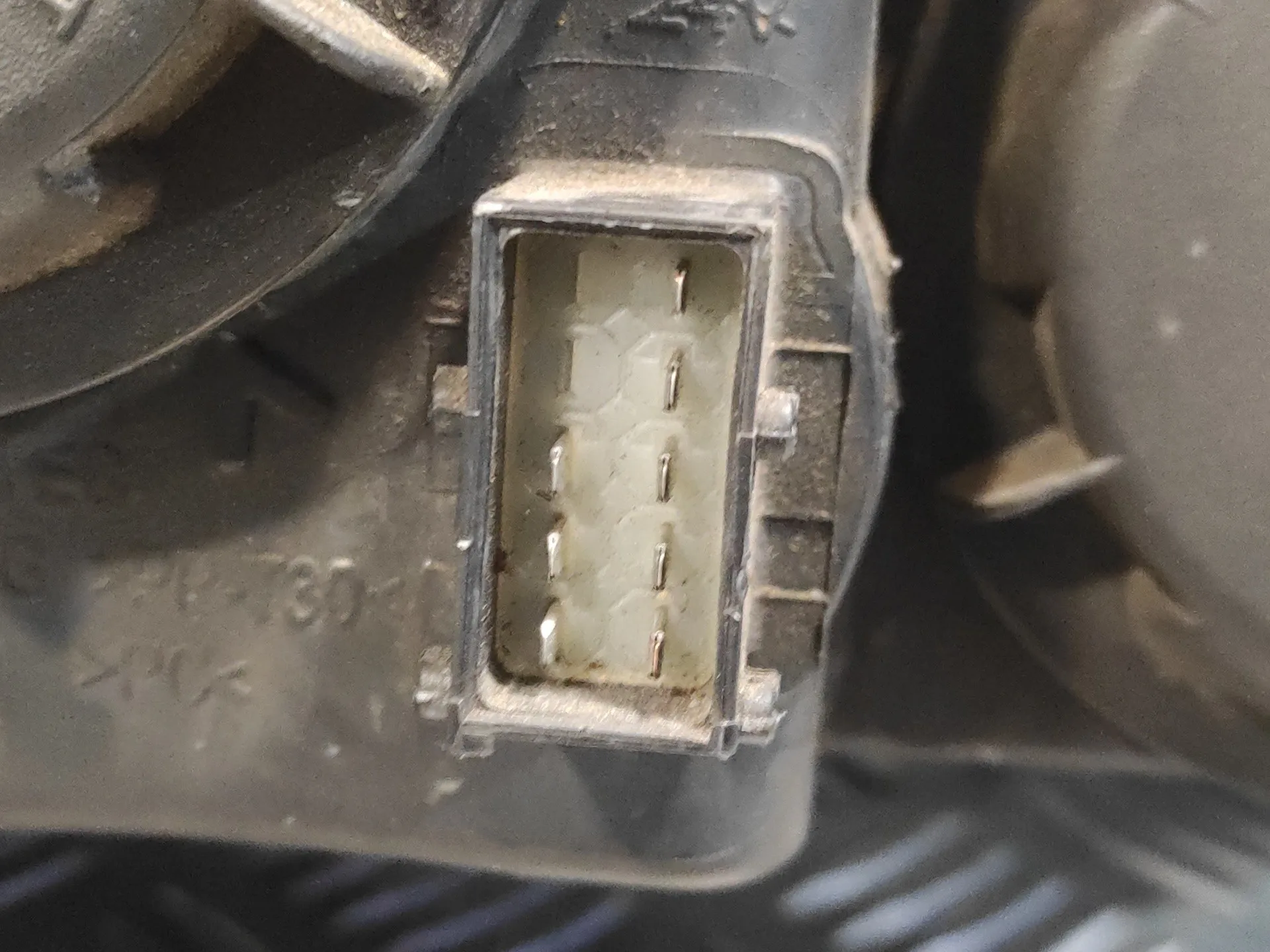 Faro Izquierdo para Opel Combo (Corsa C)