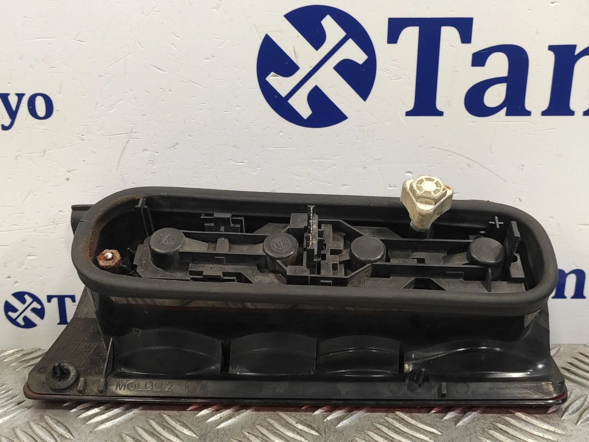 Piloto Trasero Izquierdo para Opel Combo (Corsa C)