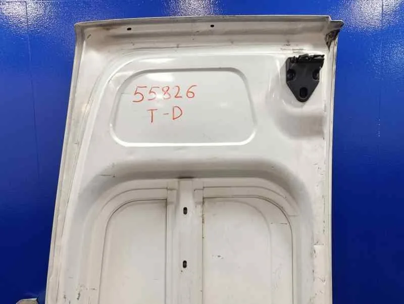 Puerta Trasera Carga Derecha para Renault Trafic Caja Cerrada (Ab 4.01)