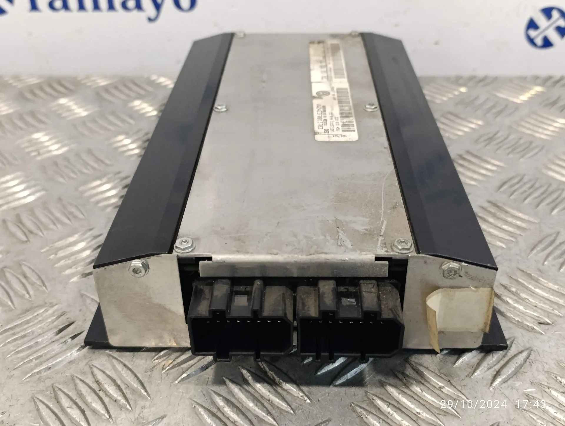 Amplificador De Antena para Volkswagen Passat Berlina (3C2)