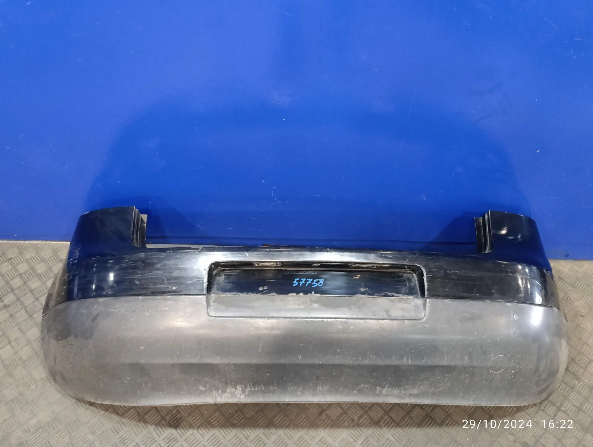 Paragolpes Trasero para Volkswagen Golf V Berlina (1K1)