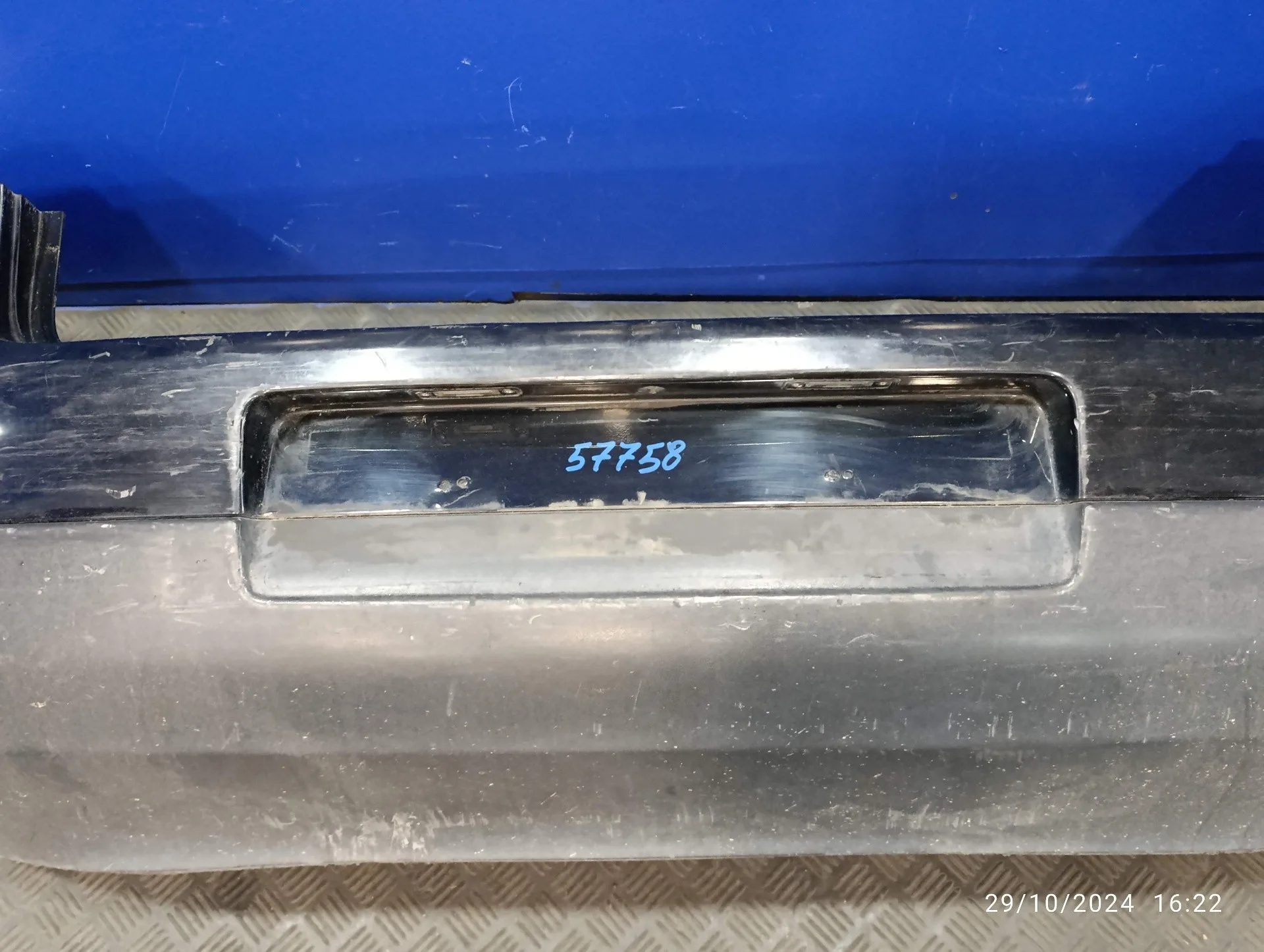 Paragolpes Trasero para Volkswagen Golf V Berlina (1K1)