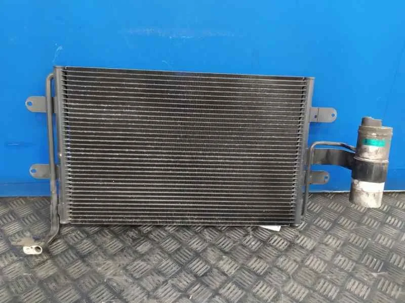 Condensador / Radiador Aire Acondicionado para Seat Leon (1M1)
