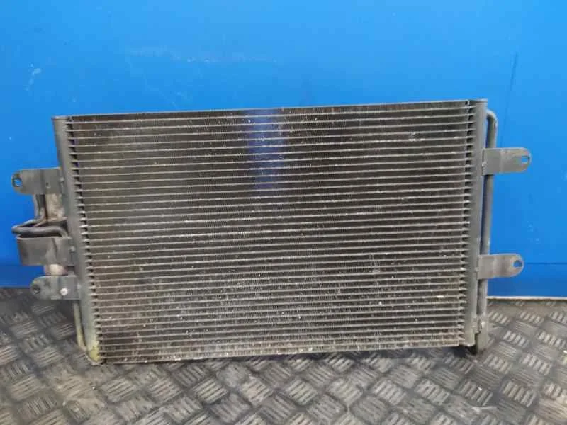 Condensador / Radiador Aire Acondicionado para Seat Leon (1M1)