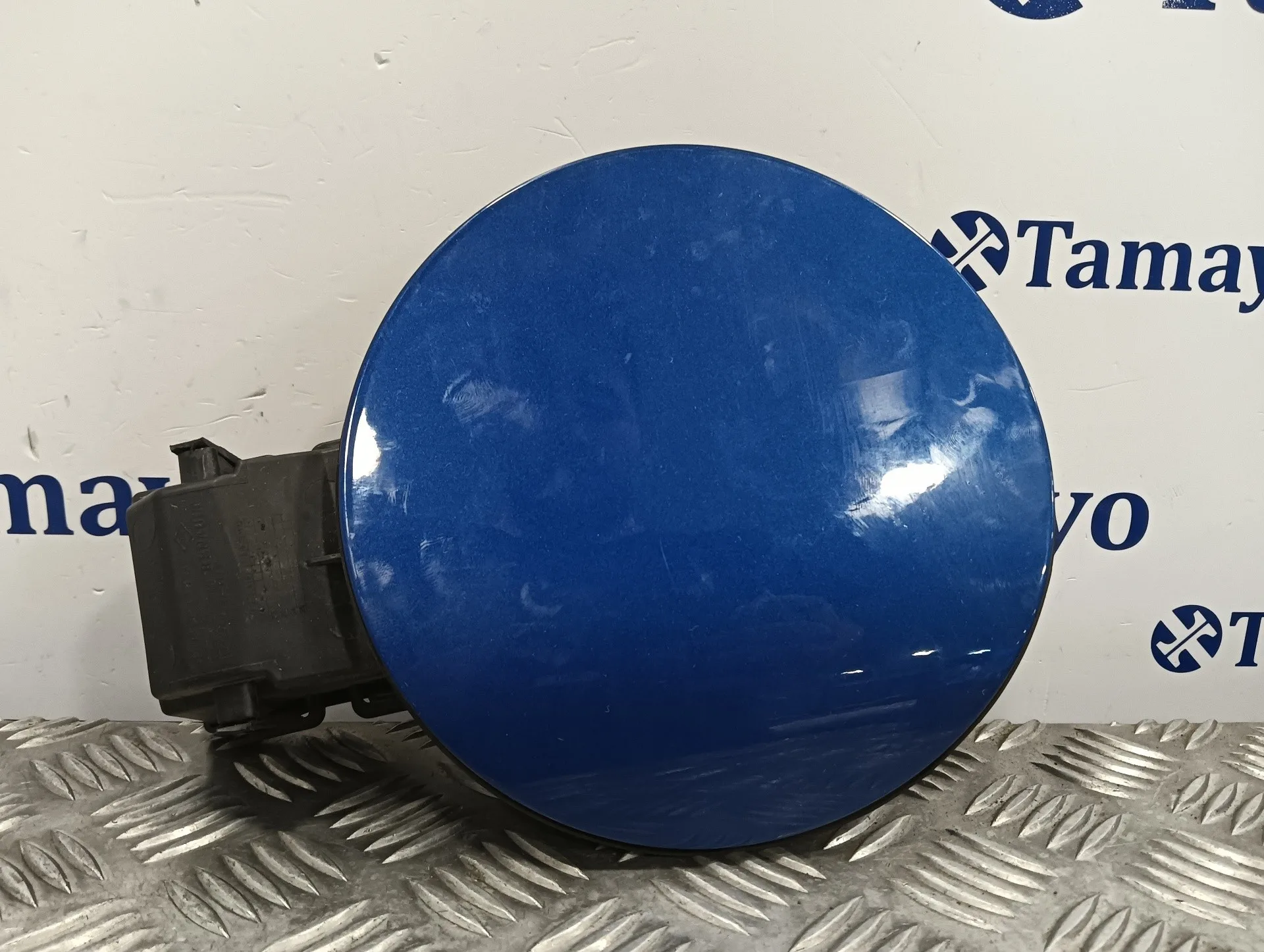Tapa Exterior Combustible para Renault Clio V