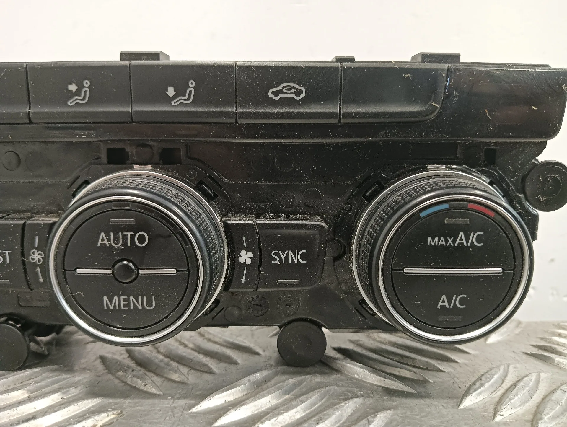 Mando Climatizador para Volkswagen Passat Variant (3G5)