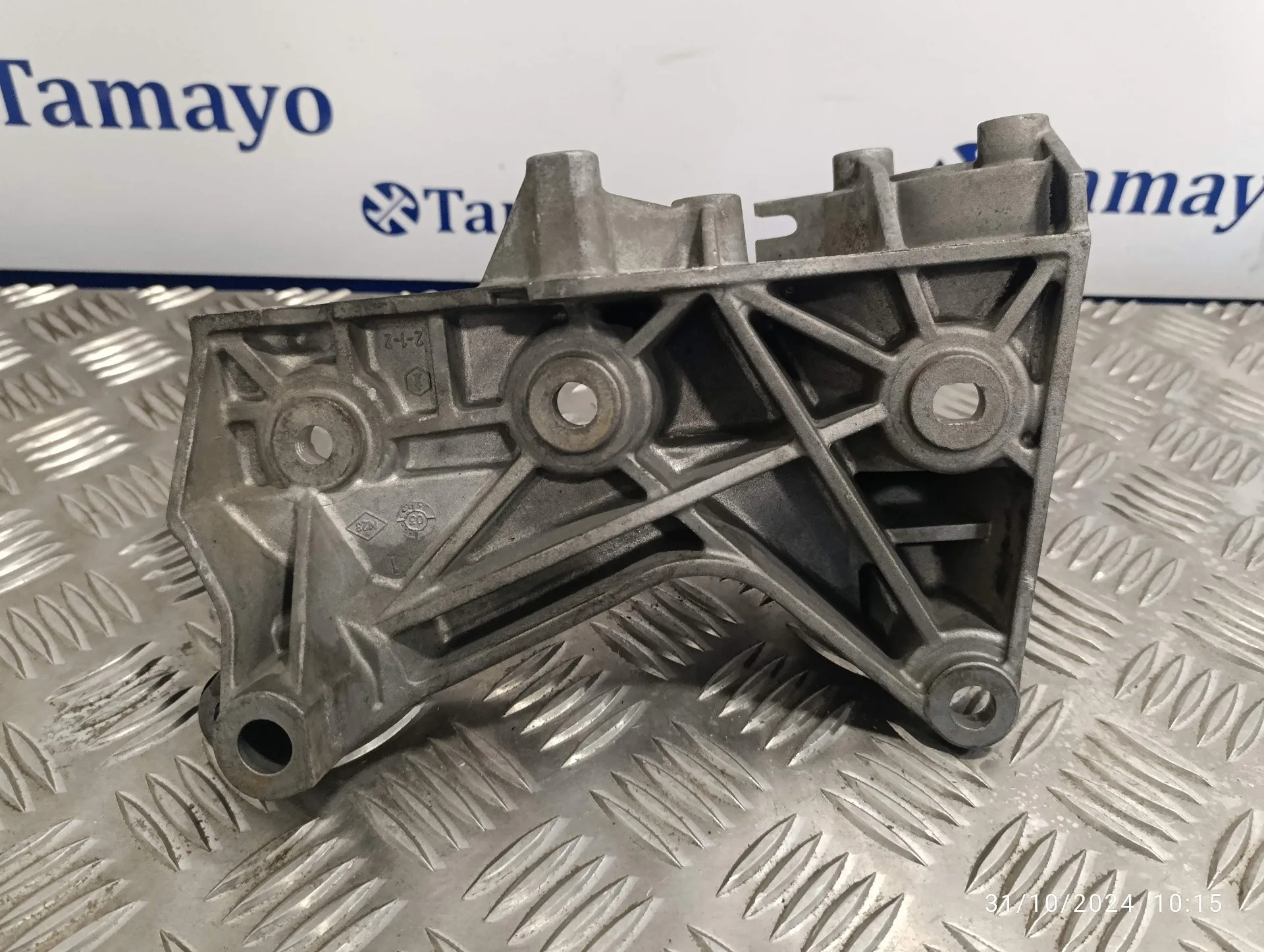 Soporte Alternador para Renault Kangoo (F/Kc0)