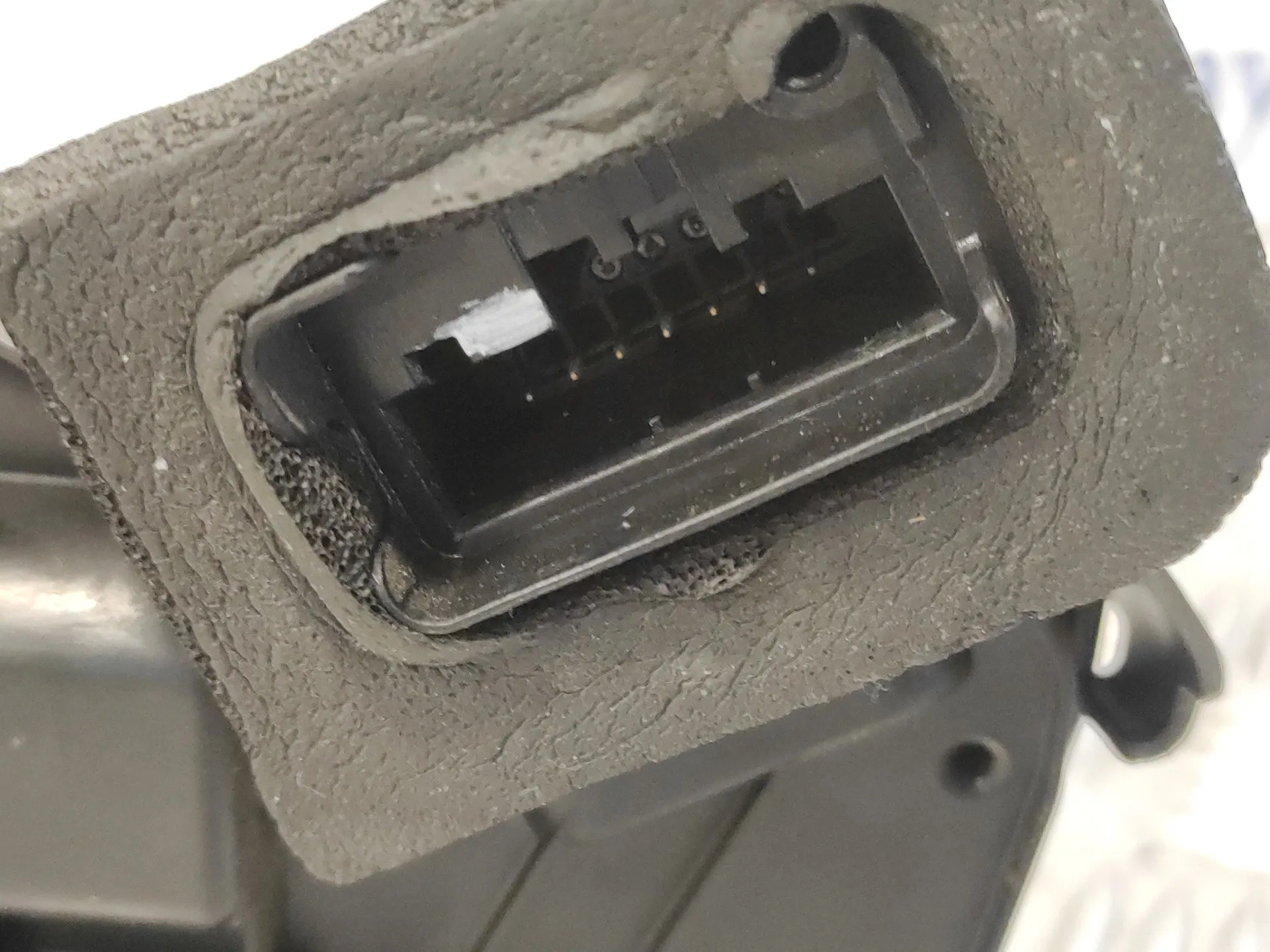 Cerradura Puerta Trasera Derecha para Volkswagen Passat Lim. (3G2)