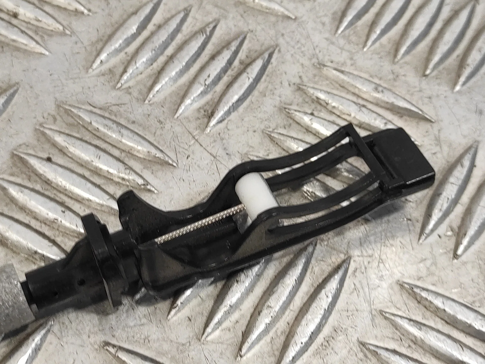 Cerradura Puerta Trasera Derecha para Volkswagen Passat Lim. (3G2)