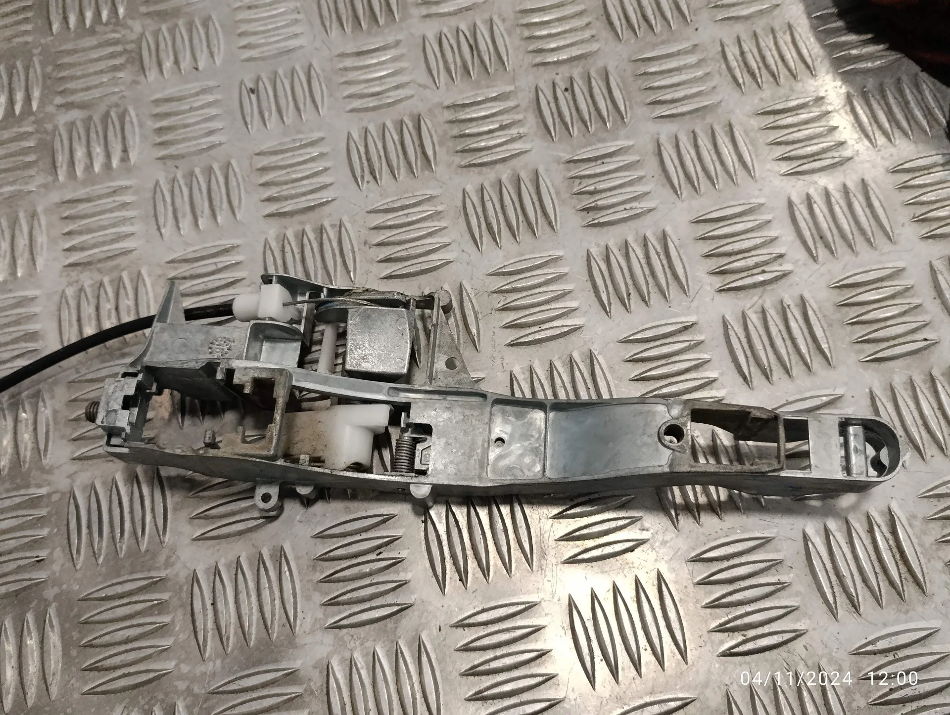 Cerradura Puerta Delantera Derecha para Peugeot 2008 (--.2013->)